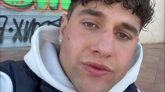 Ragazzo di 21 anni trovato morto nel garage, il padre ha confessato il delitto – Ecco cosa è successo