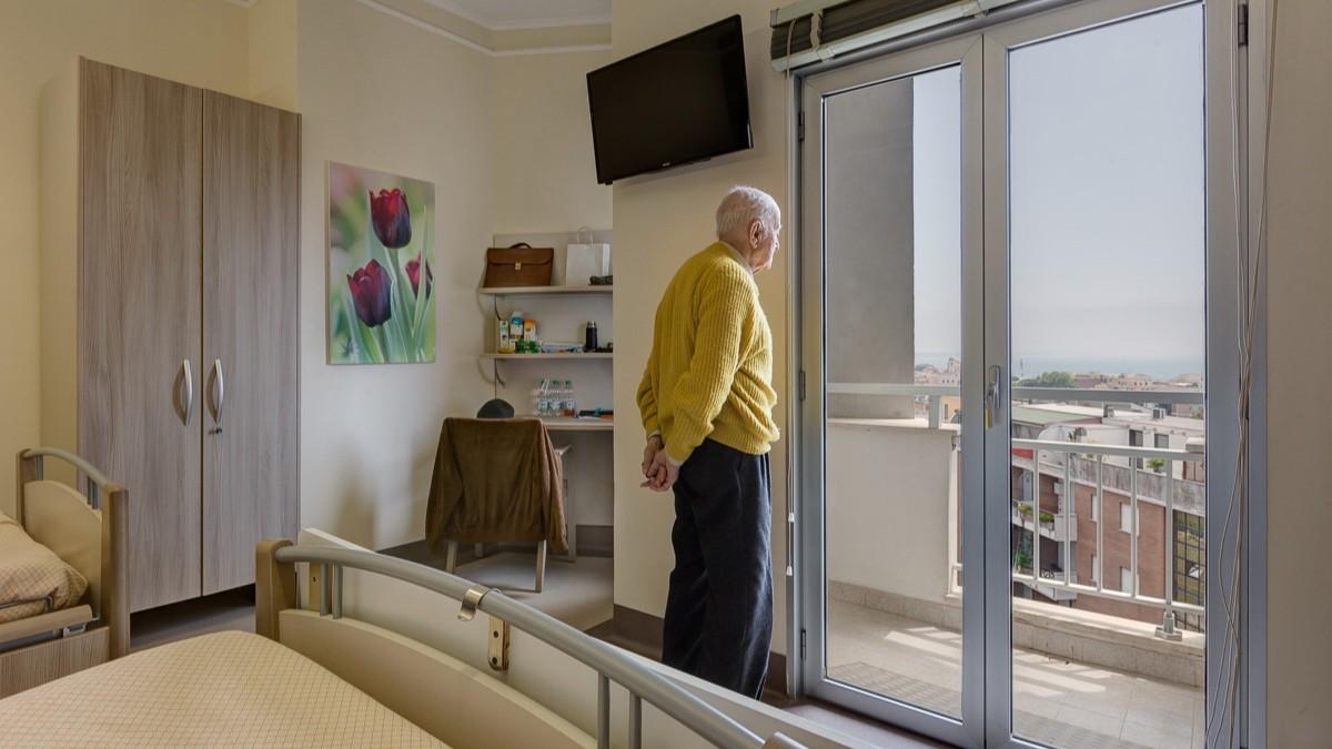 La storia di Franco, sassarese con il Parkinson: «Voglio essere libero a casa mia, non “prigioniero” in una Rsa»