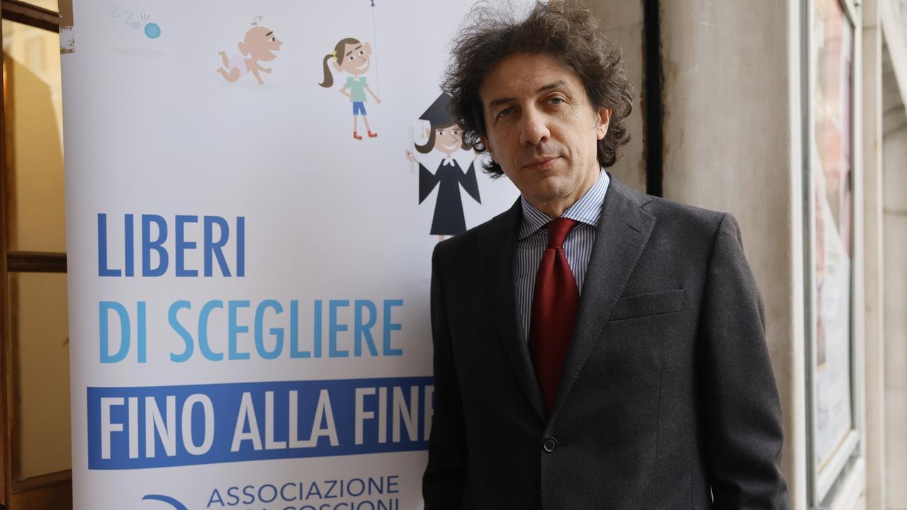 Fine vita in Sardegna e il caso zero di Vittoria, Marco Cappato: «Silenzio intollerabile, l’Asl viola la legge»