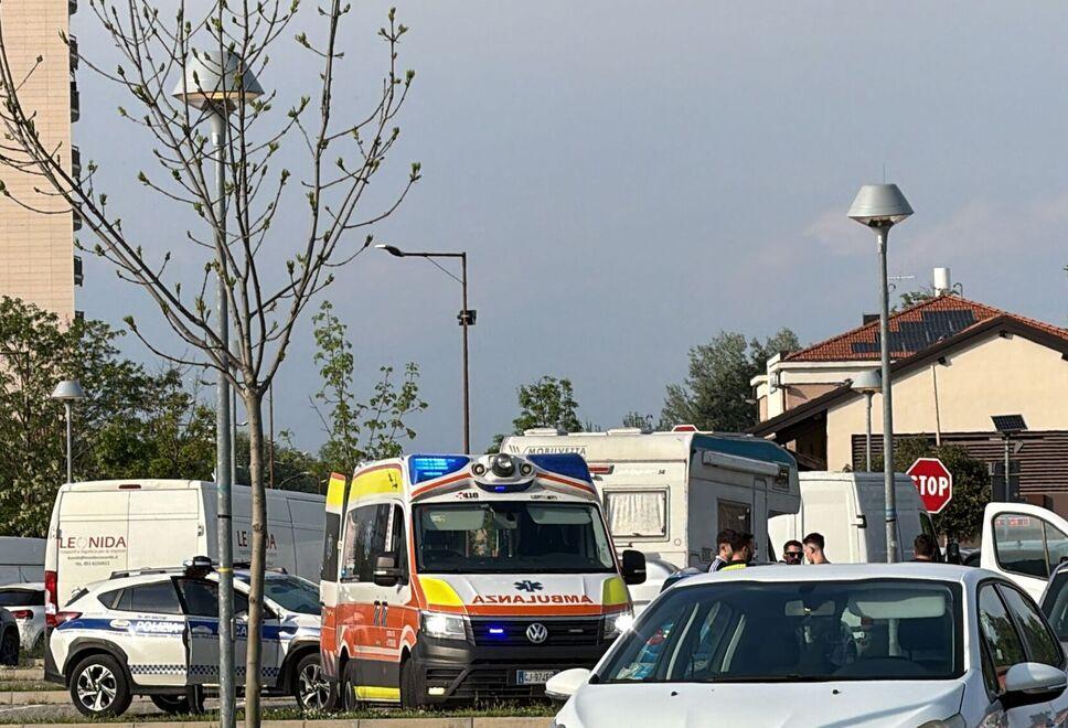Cento, lite fra minori nel parcheggio: intervengono Polizia locale e 118