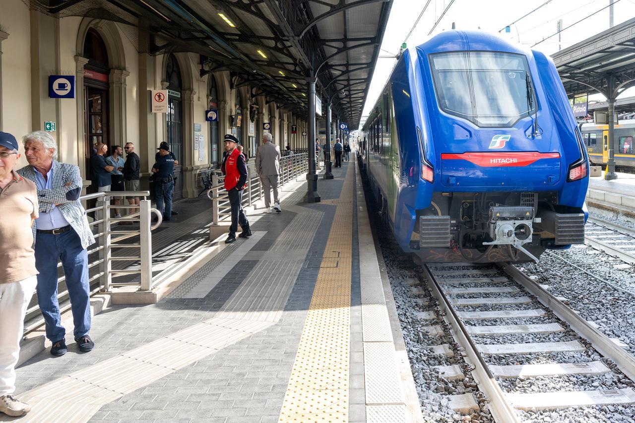 
	Il giorno dell'inaugurazione del raddoppio dei binari tra Pistoia e Montecatini nel settembre 2025 (foto Nucci)

