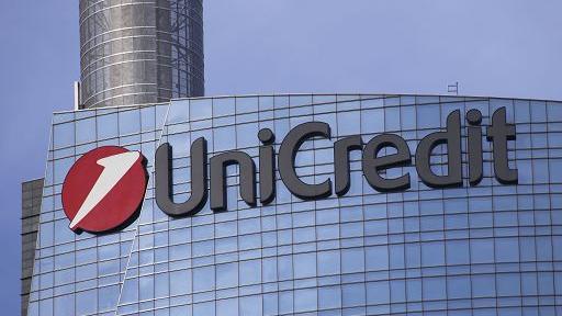 UniCredit, accordo con i sindacati: verranno assunti oltre mille under 30 – Ecco chi può candidarsi