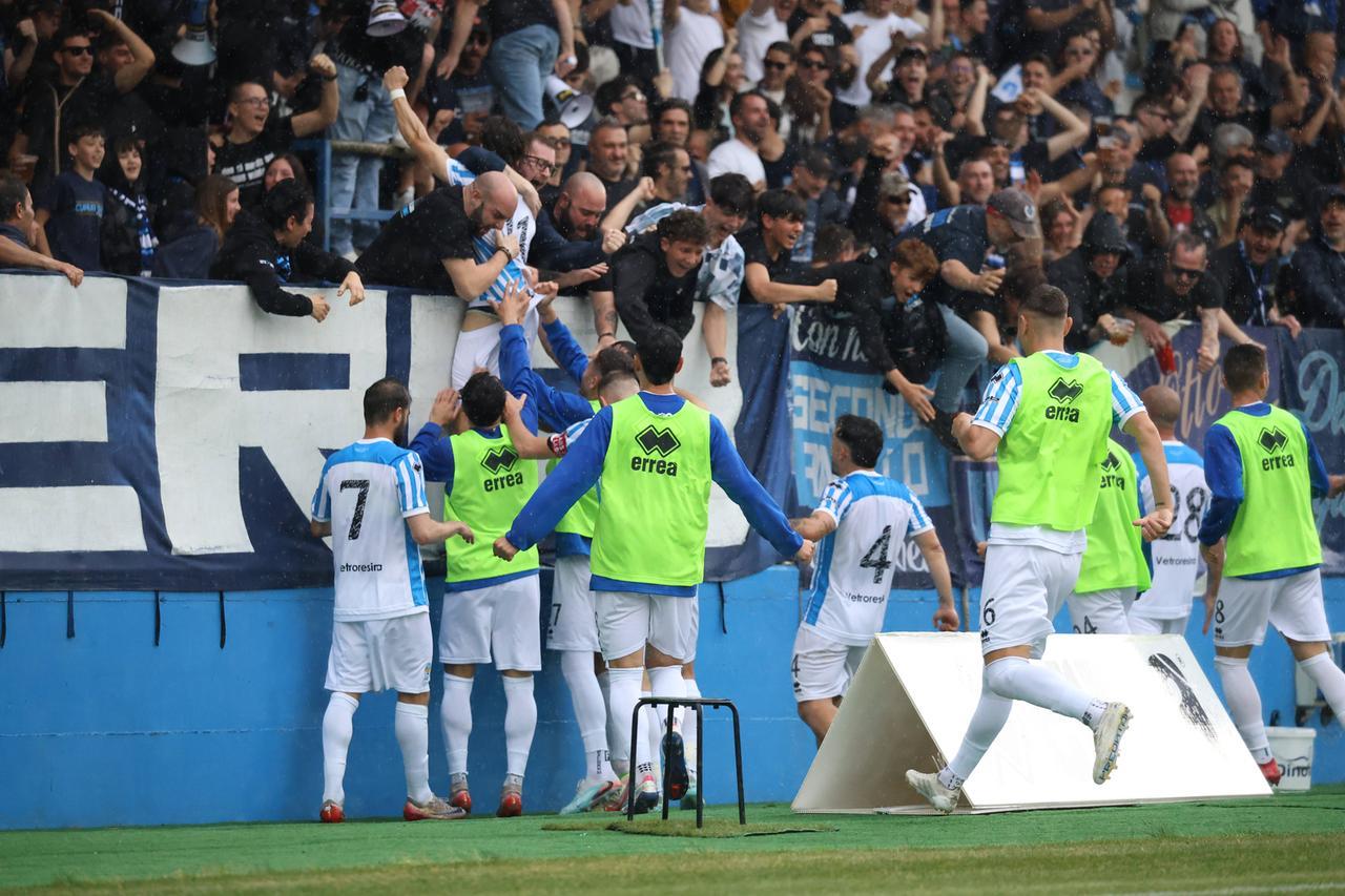 L’Ars et Labor non cammina mai sola: trasferte sempre con i tifosi