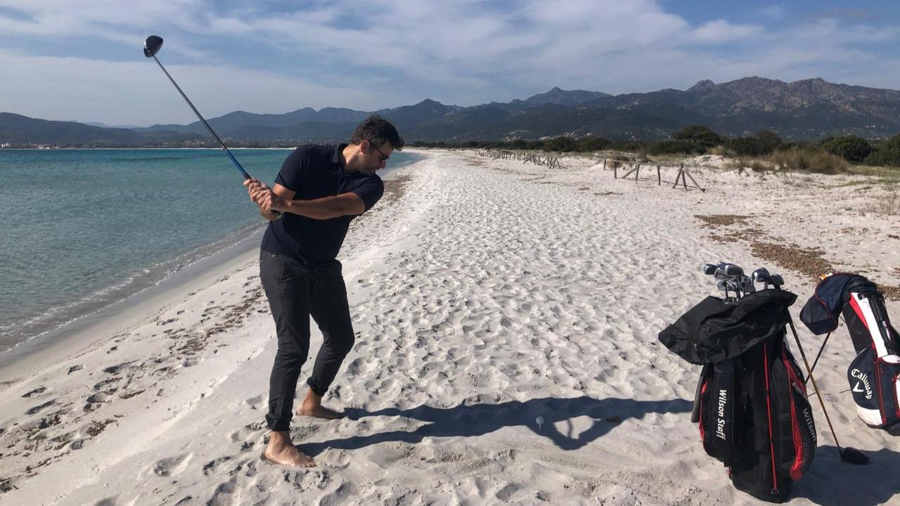 Il golf? Ora si può giocare anche in spiaggia: ecco dove e quando