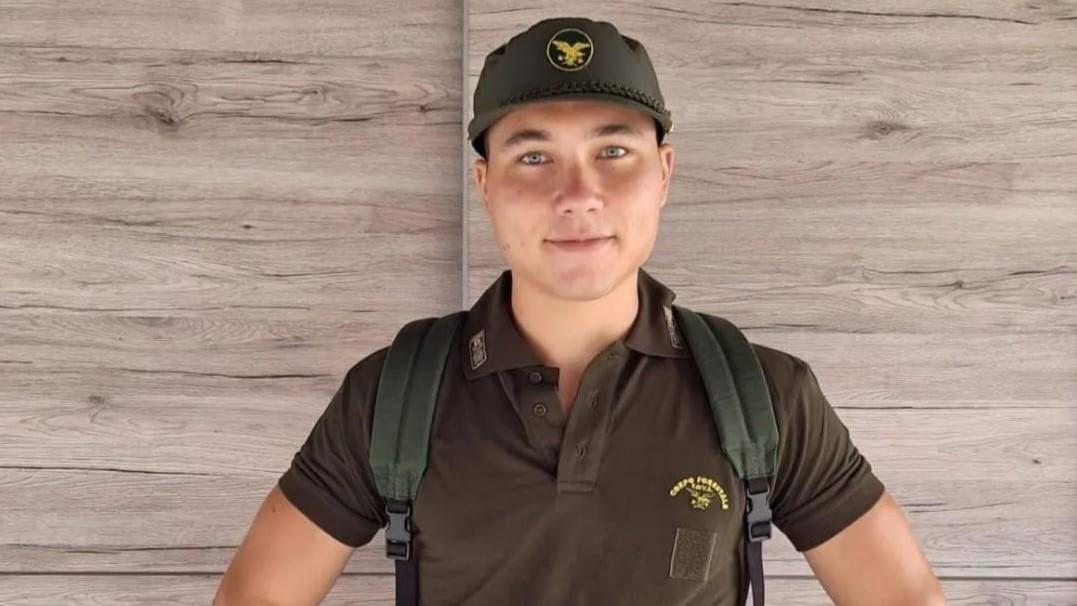 Morì a 24 anni mentre andava a spegnere un incendio: la nuova sede del Corpo forestale intitolata all’agente Michele Murenu