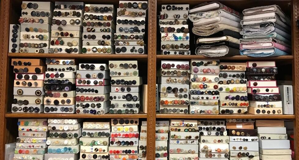 Un concorso fotografico per raccontare le botteghe storiche di Ferrara