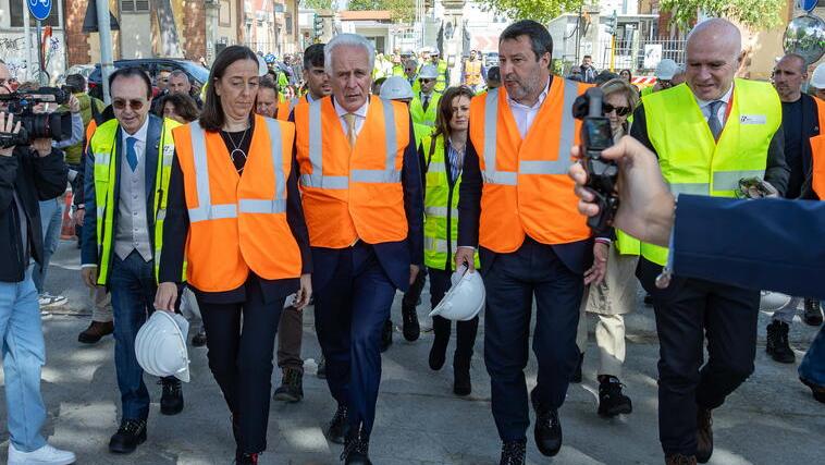 La sindaca Funaro, il presidente Giani e il ministro Salvini