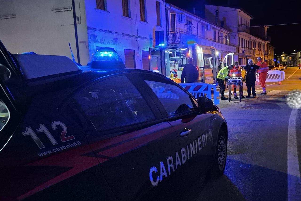 Mezzogoro, cade dalla bicicletta e sbatte la testa: morto un 73enne