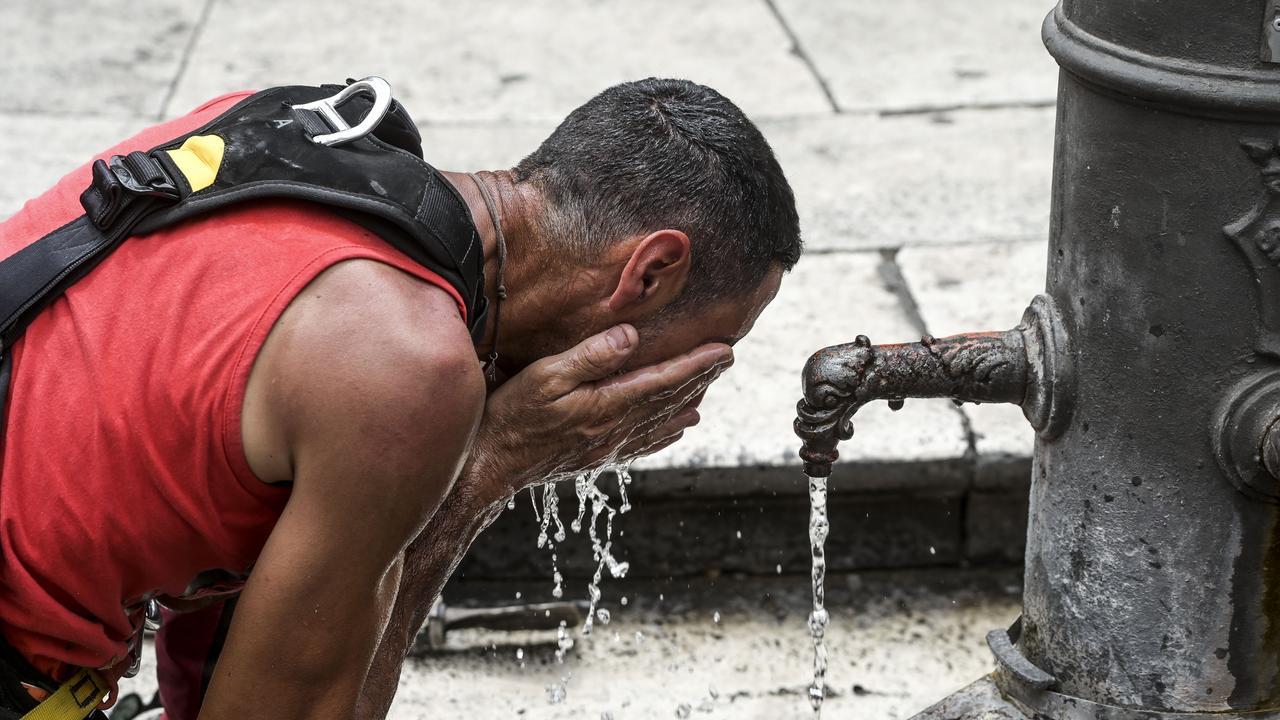 Il weekend del 25 aprile soleggiato, poi cambia tutto: rischio “goccia fredda” il Primo maggio