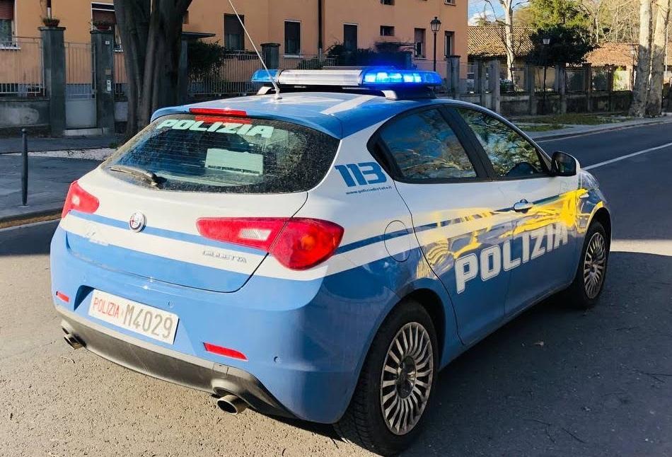 Botte e minacce alla madre per avere i soldi per la droga: 33enne finisce in carcere