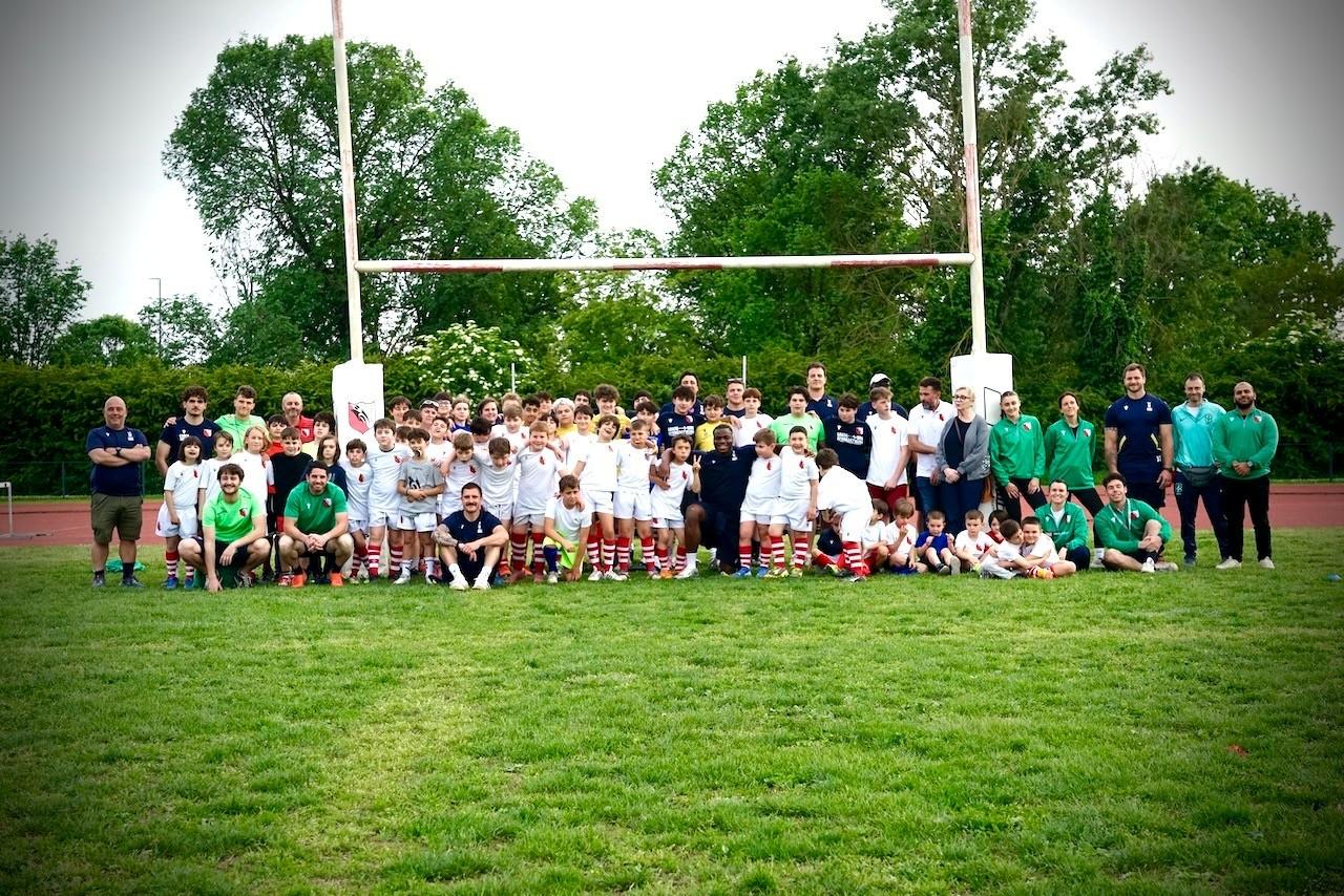 I Falchetti a lezione dalle Zebre: quando il rugby è palestra di vita