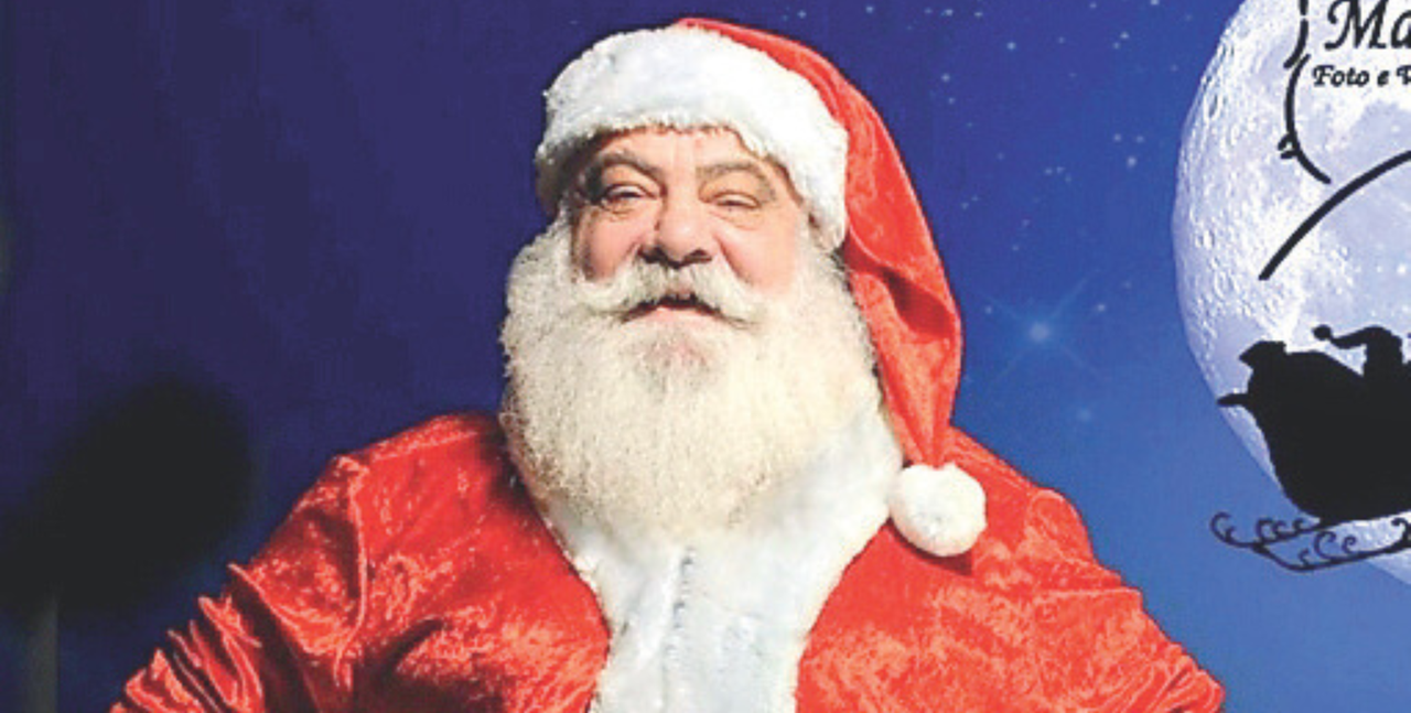 
	Beppe Simeone, qui in versione "Babbo Natale"

