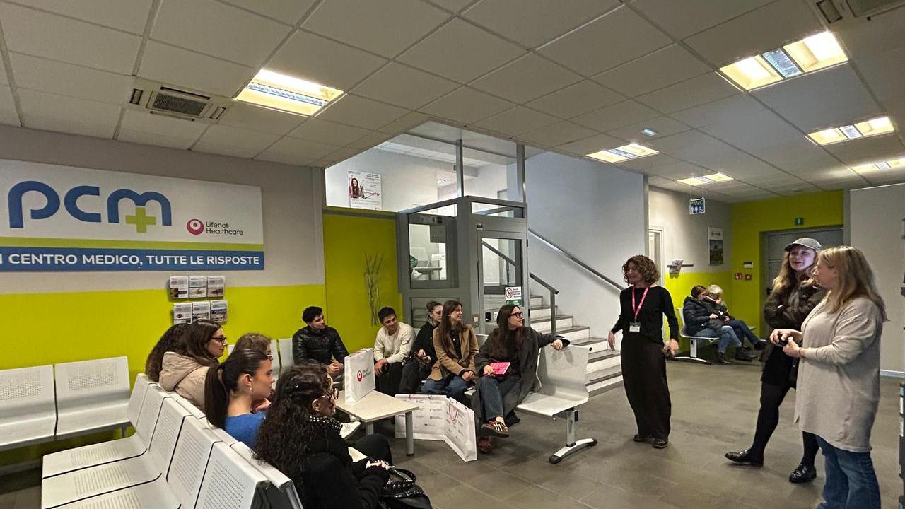 Professione optometrista: «Il mio studio come la stanza dei giochi»