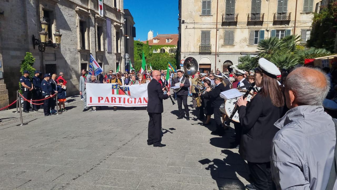 Sassari celebra il 25 aprile: al suono di Bella Ciao la memoria di una libertà conquistata – Il calendario della giornata