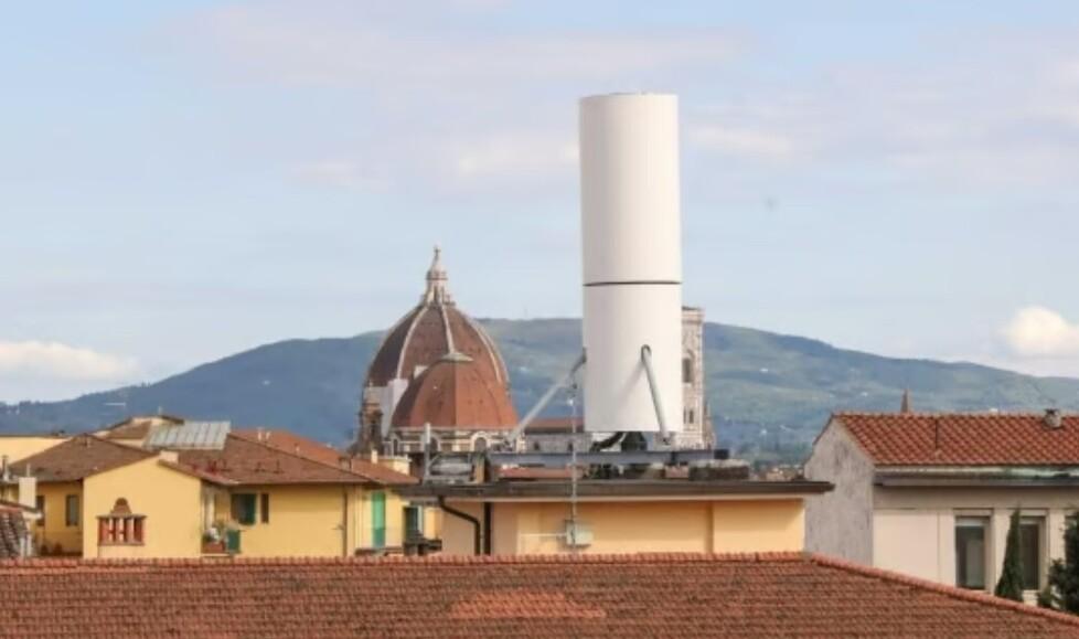 
	La maxi antenna di viale Belfiore a Firenze

