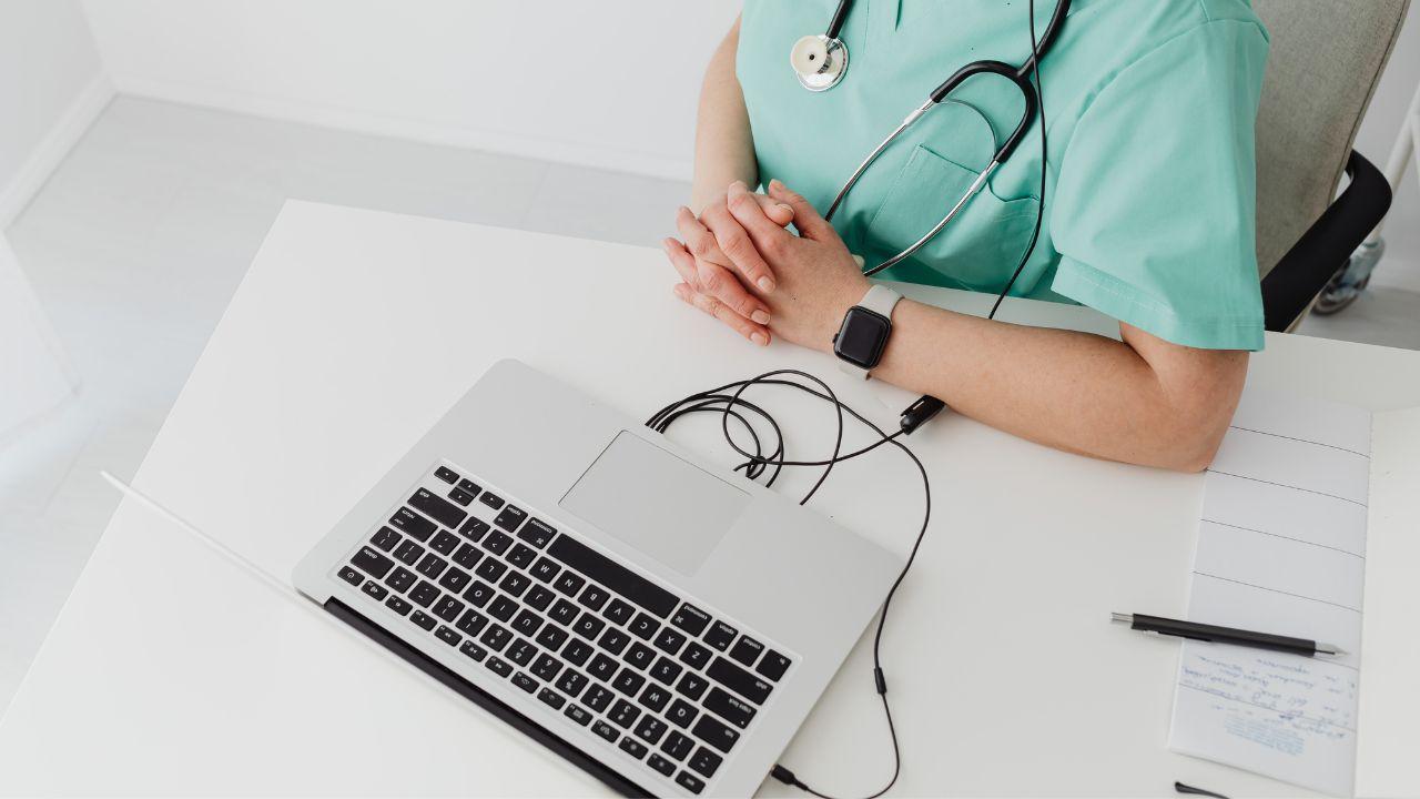 In paese non c’è il medico di base: così una 90enne deve fare 65 chilometri per andare dal dottore