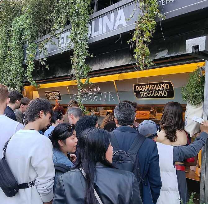 Debutto da applausi per il Parmigiano Reggiano al Fuori Salone