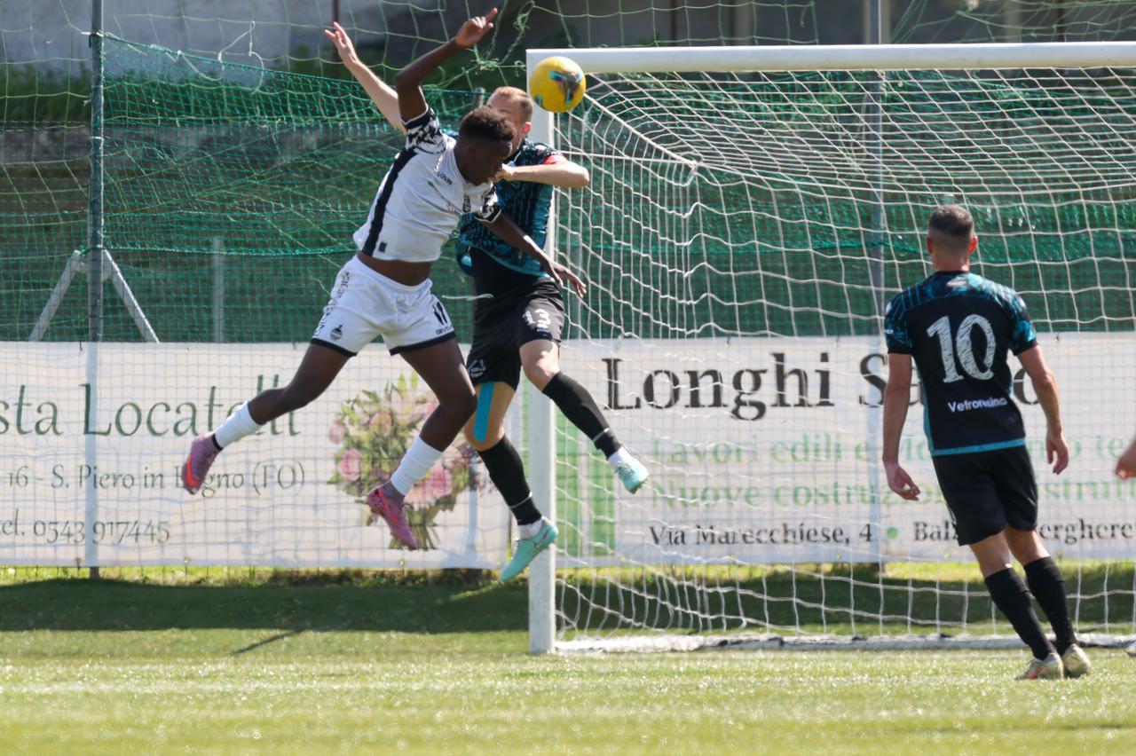 Ricci in acrobazia e Piccioni: l’Ars et Labor ribalta la Sampierana, 2-1 – LA DIRETTA