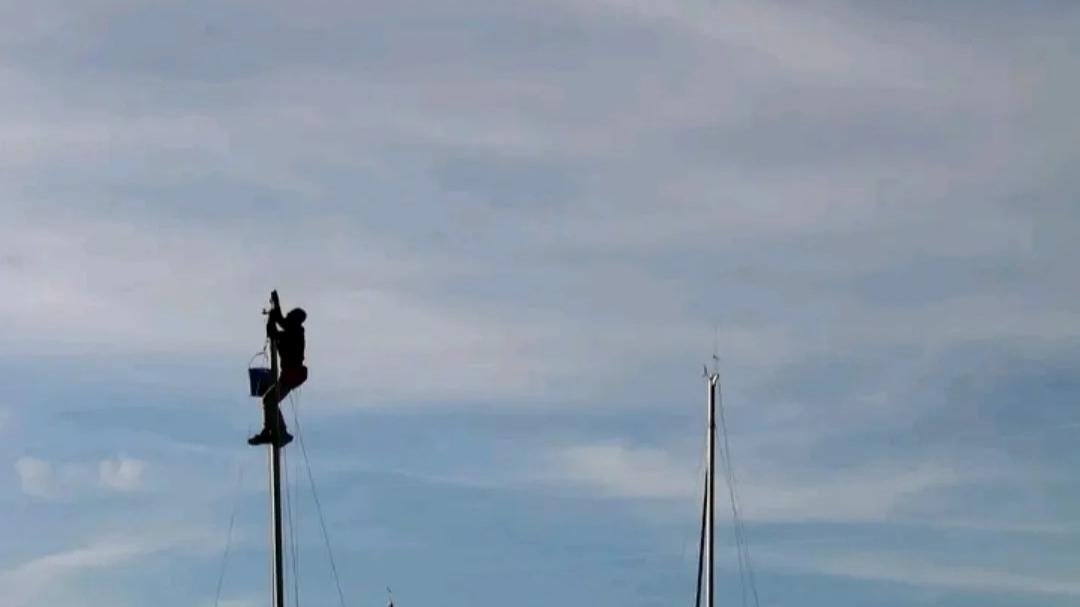 Livorno, in cima al mondo, col mare all’orizzonte. Grazie a Deb