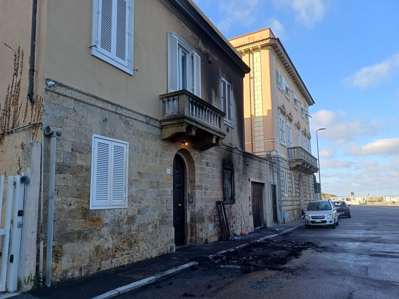 Livorno, attentato all’avvocato: Scalise ne aveva già subito uno del 2023