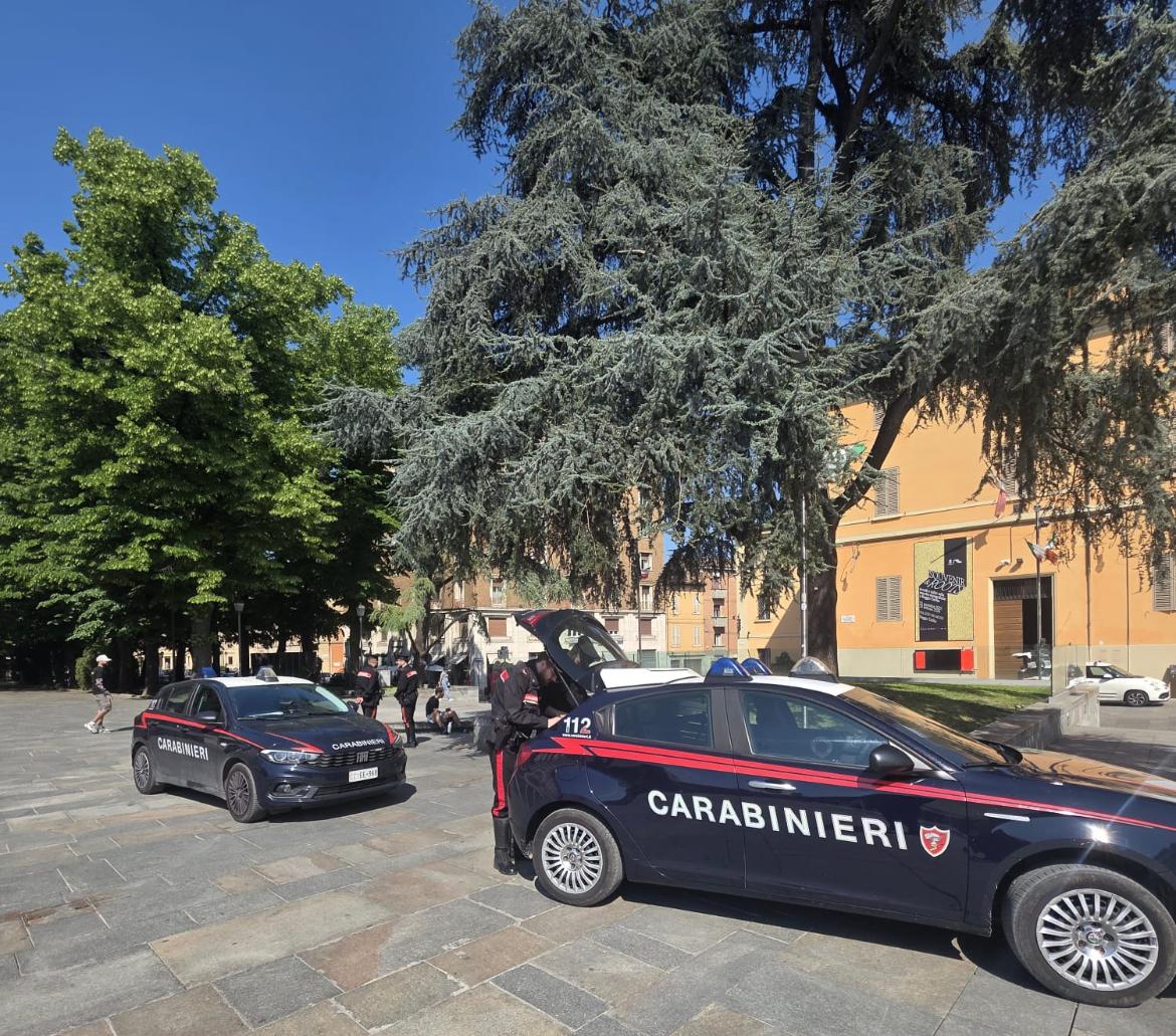 Stretta sicurezza in centro storico: denunciato uno spacciatore e attività a rischio chiusura per carenze igieniche
