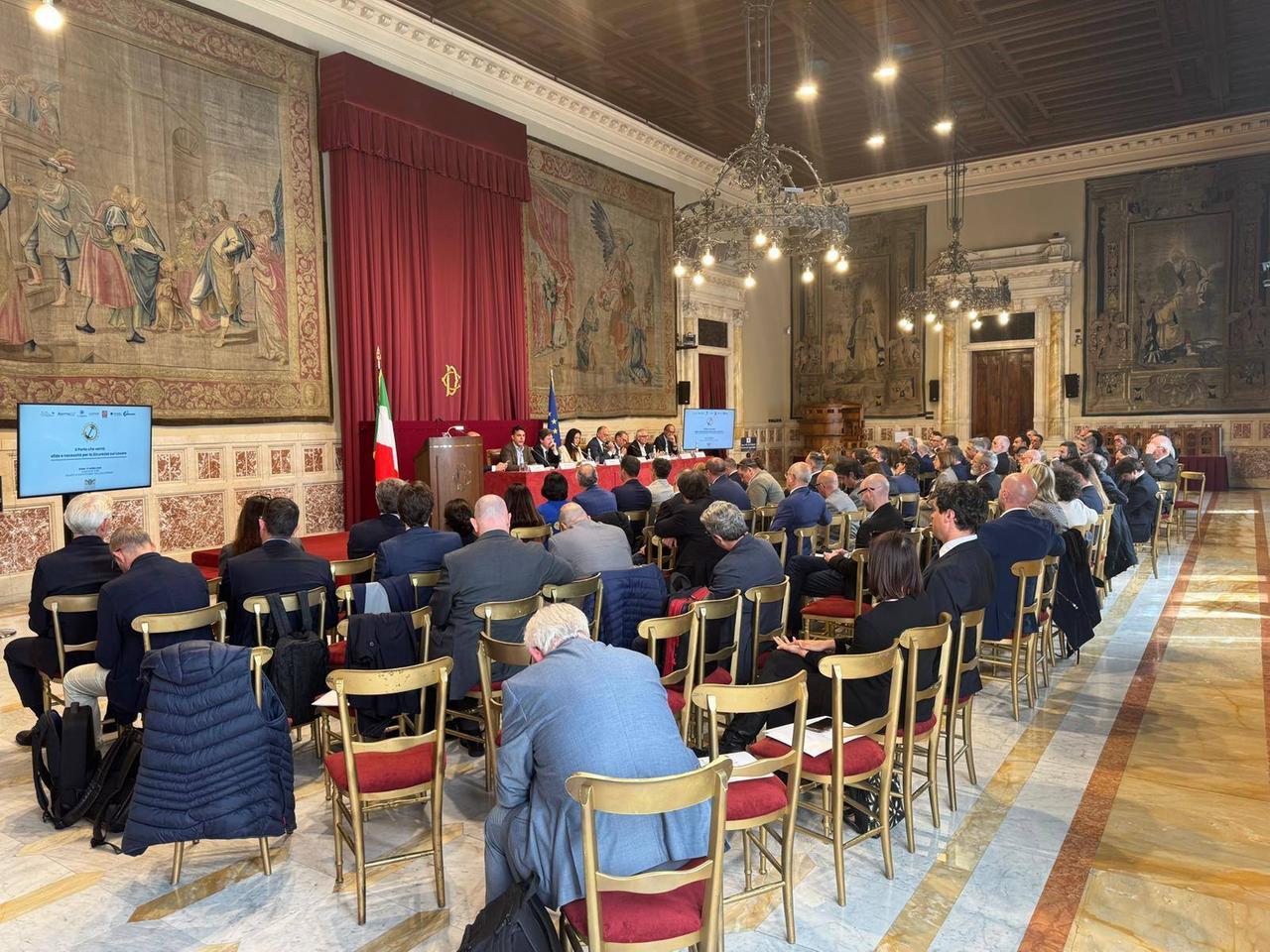 La sicurezza del lavoro nei porti al centro di un seminario alla Camera dei Deputati