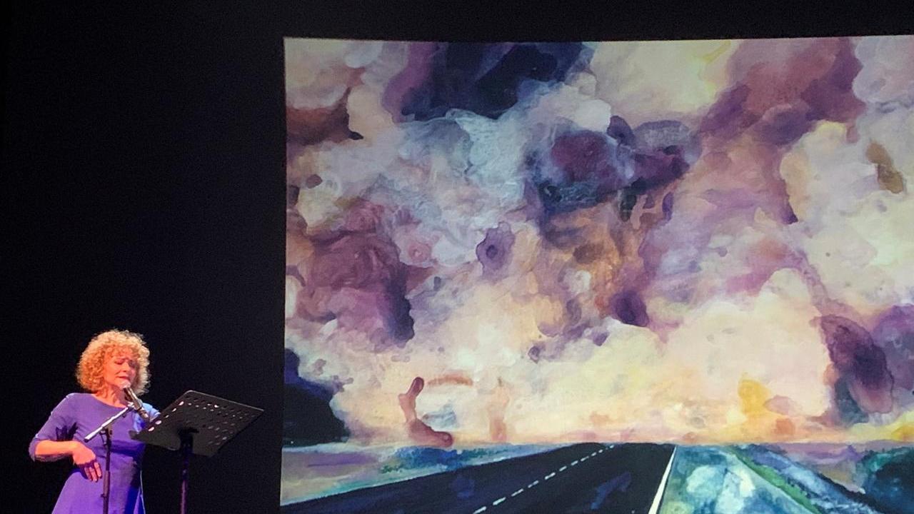 Stardust, a teatro con Hera: il clima che cambia