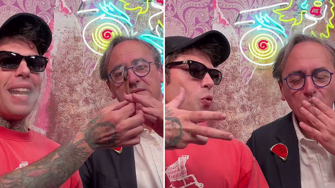 Pulp Podcast, Bonelli da Fedez fuma una canna: «Legalizziamola» – VIDEO