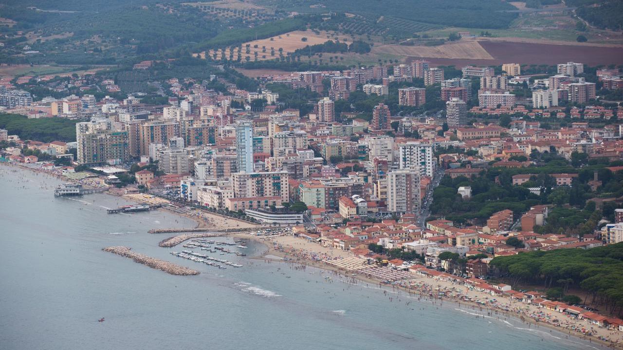 Ponte del Primo maggio, dove vanno gli italiani: la classifica delle mete più scelte e i prezzi medi – Tre sono in Toscana (una è una sorpresa)