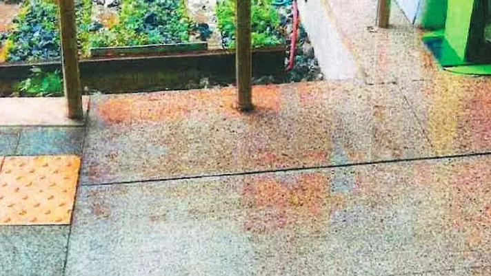 Scivola alla stazione, pensionato sassarese si rompe il femore: chiesto il risarcimento