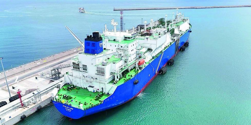 Piombino, rigassificatore: ok alla proroga