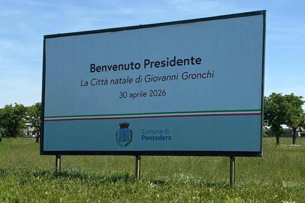 Sergio Mattarella in visita alla Piaggio di Pontedera