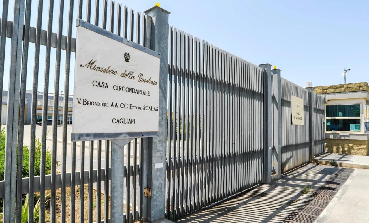 Dopo i maltrattamenti in famiglia picchia un carabiniere: dagli arresti domiciliari finisce in carcere