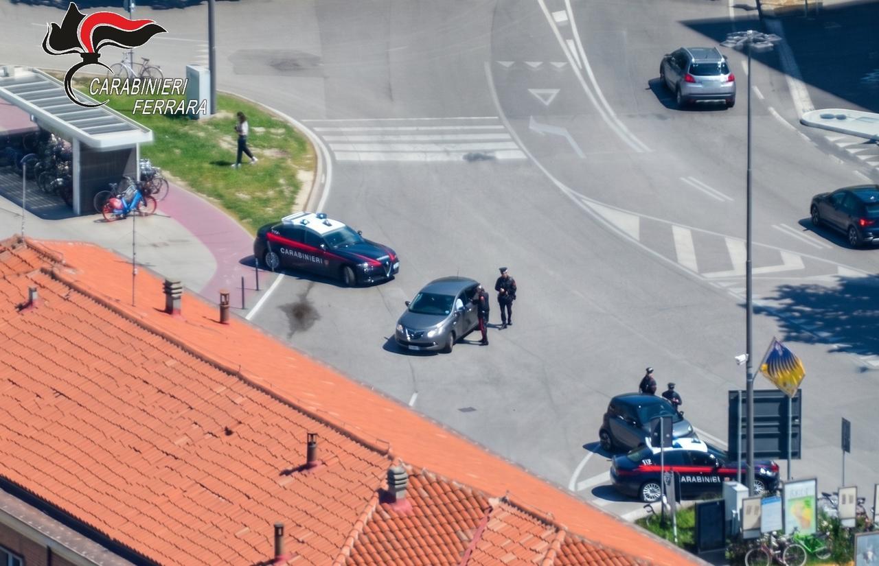 Ferrara, i carabinieri rafforzano i controlli in Gad