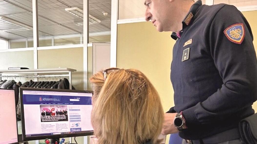 Migliaia di file pedopornografici: arrestato un “insospettabile” modenese