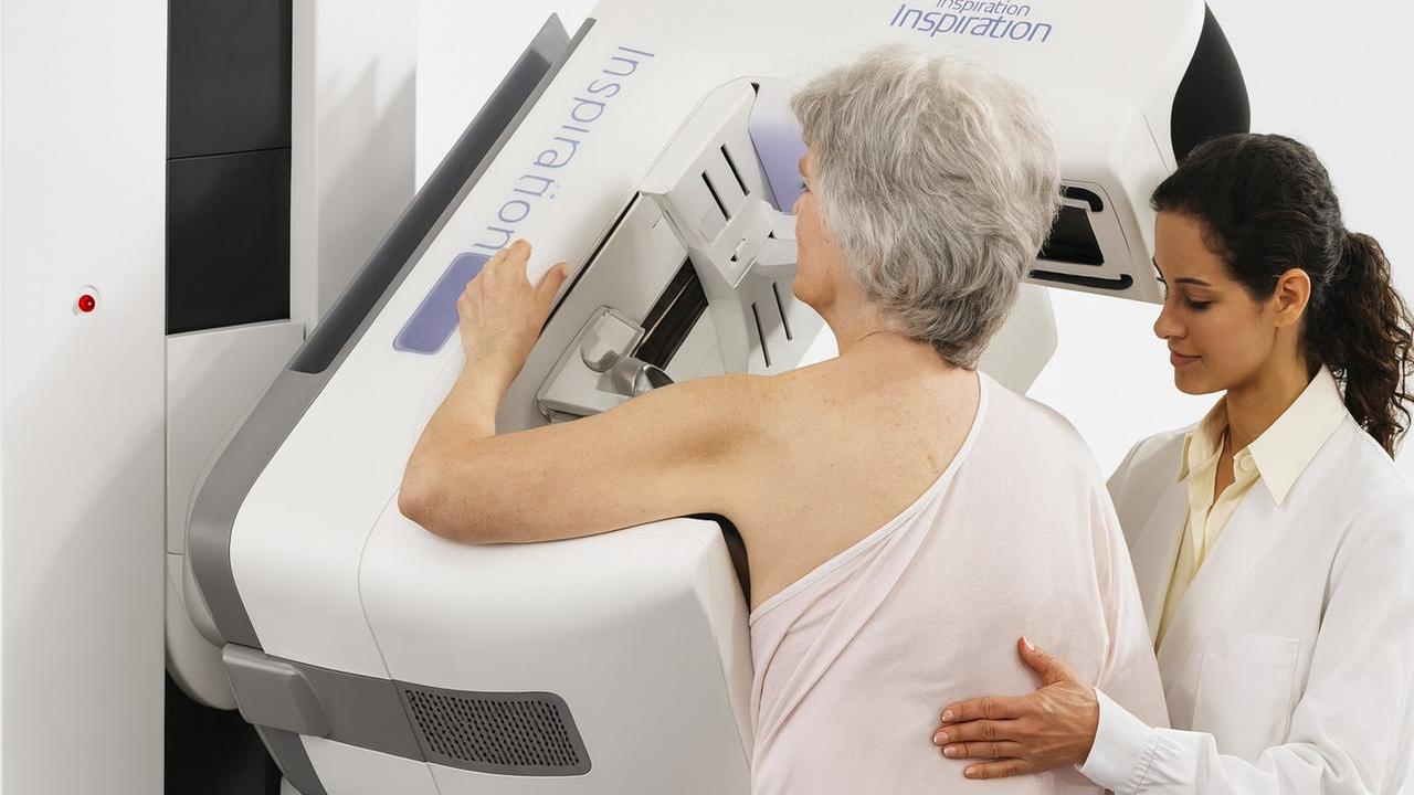 In Radiologia non ci sono specialisti: 6000 mammografie ferme