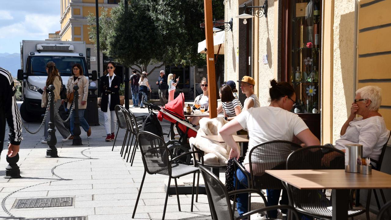 Olbia, nel centro storico è già boom di turisti: «Stagione estiva? Siamo ottimisti»