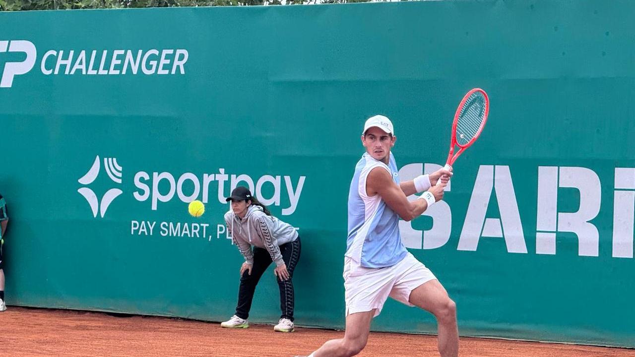 Tennis, Sardegna Open si colora d’azzurro: Matteo Arnaldi batte Hurkacz in due set