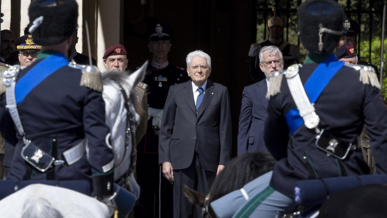 Brigata Sassari, l’elogio di Mattarella: «La ferma resilienza di cui danno prova è encomiabile»