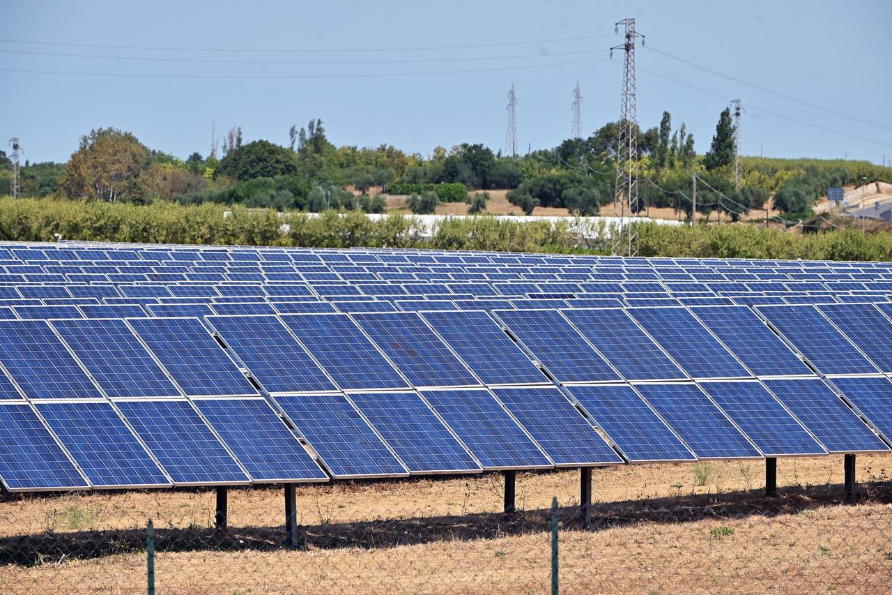 Piano energetico entro giugno 2026: dove saranno i nuovi impianti, i benefici in bolletta, le aree con iter più veloci
