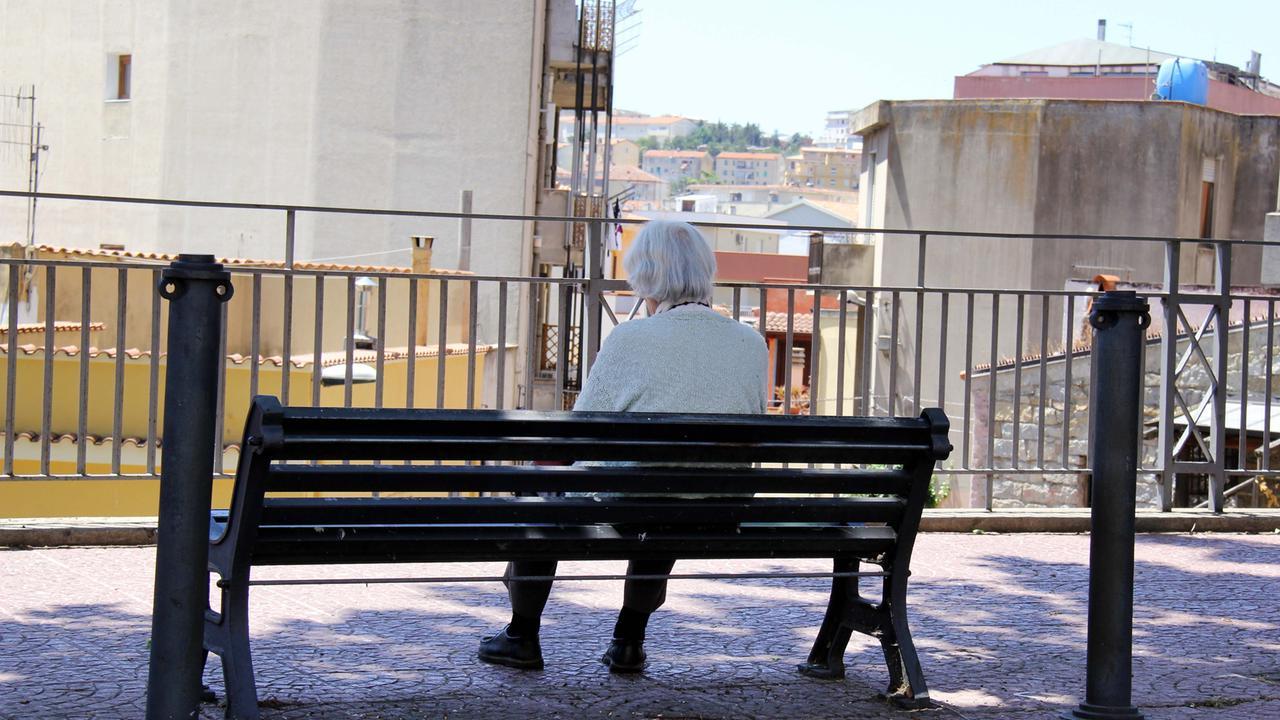 Lotta allo spopolamento, l’ingegno dei sindaci: marketing e case a 1 euro – Le strategie in campo