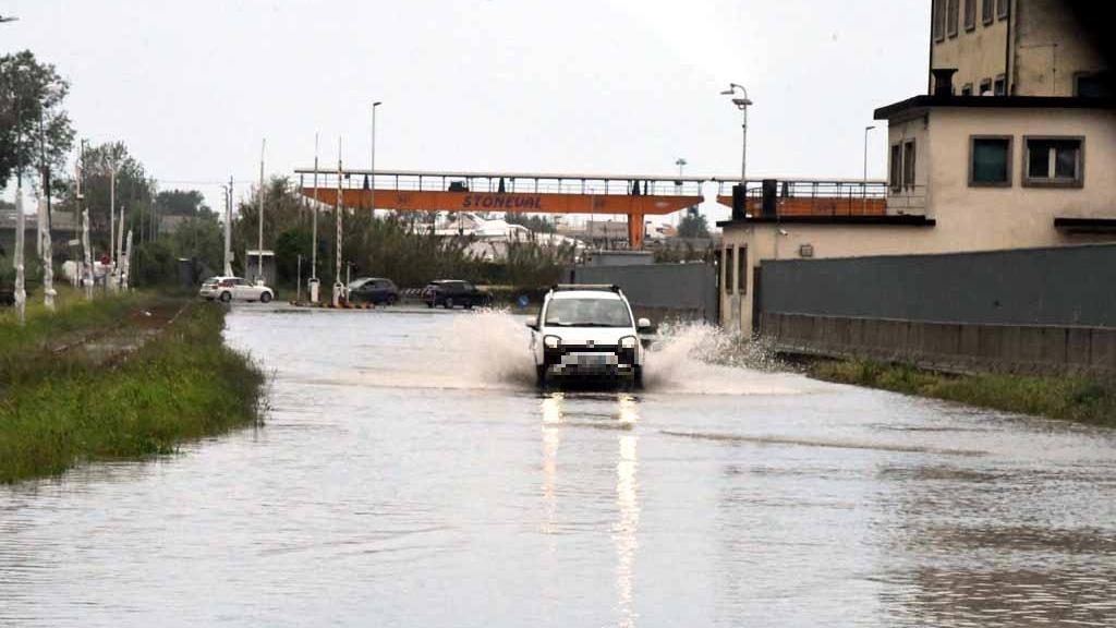 Maltempo a Massa e Carrara (foto Cuffaro)
