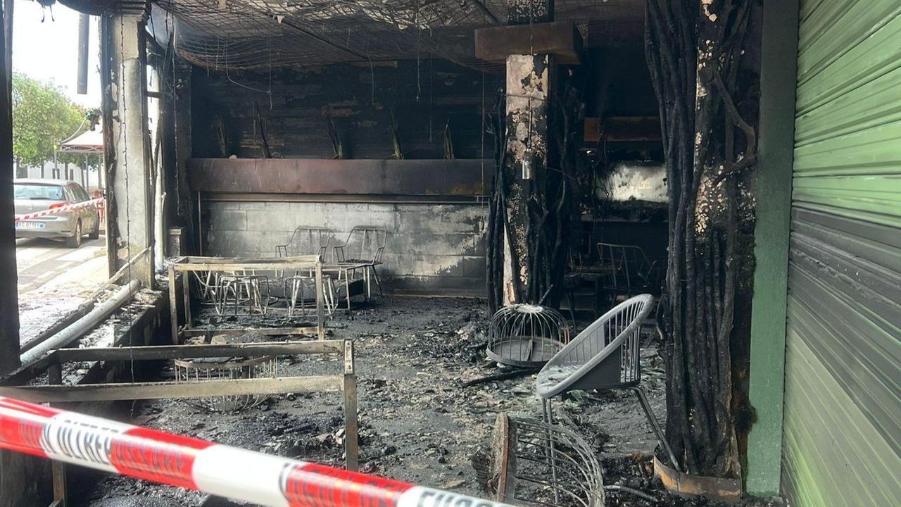 Il sindaco dopo l’attentato: «Una storia che si ripete e danneggia il paese»