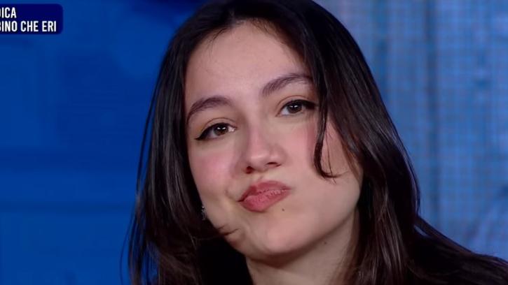 Amici 2025, la meravigliosa dedica di Angie alla bambina che era – Ecco che cosa ha detto