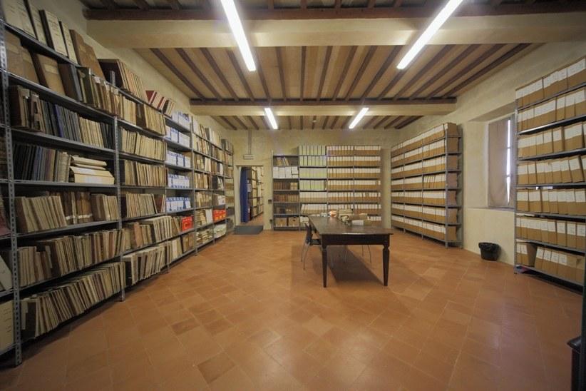 A Novellara la colazione è in archivio: un viaggio tra erbe, musica e incantesimi