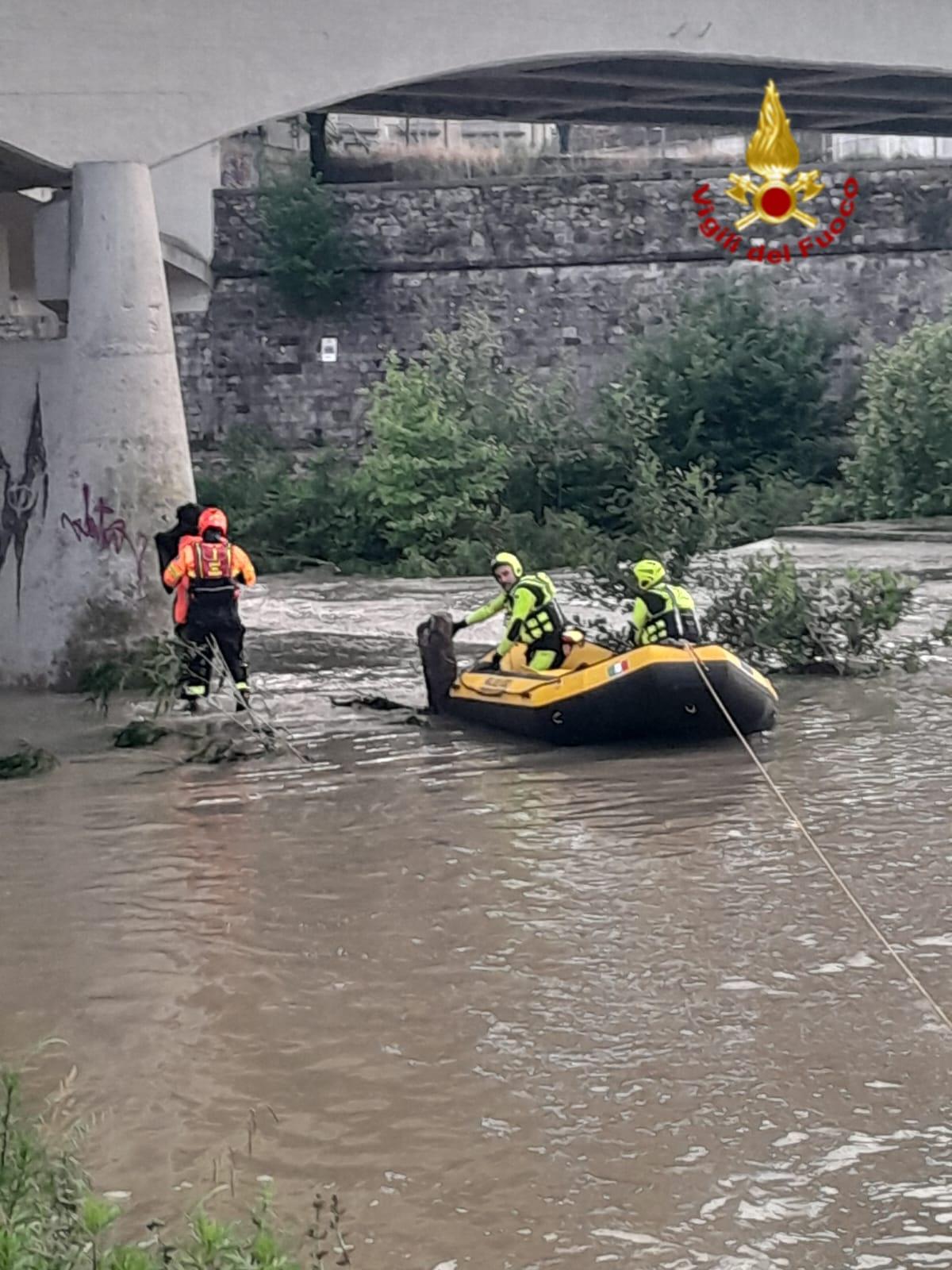 
	L'intervento dei vigili del fuoco

