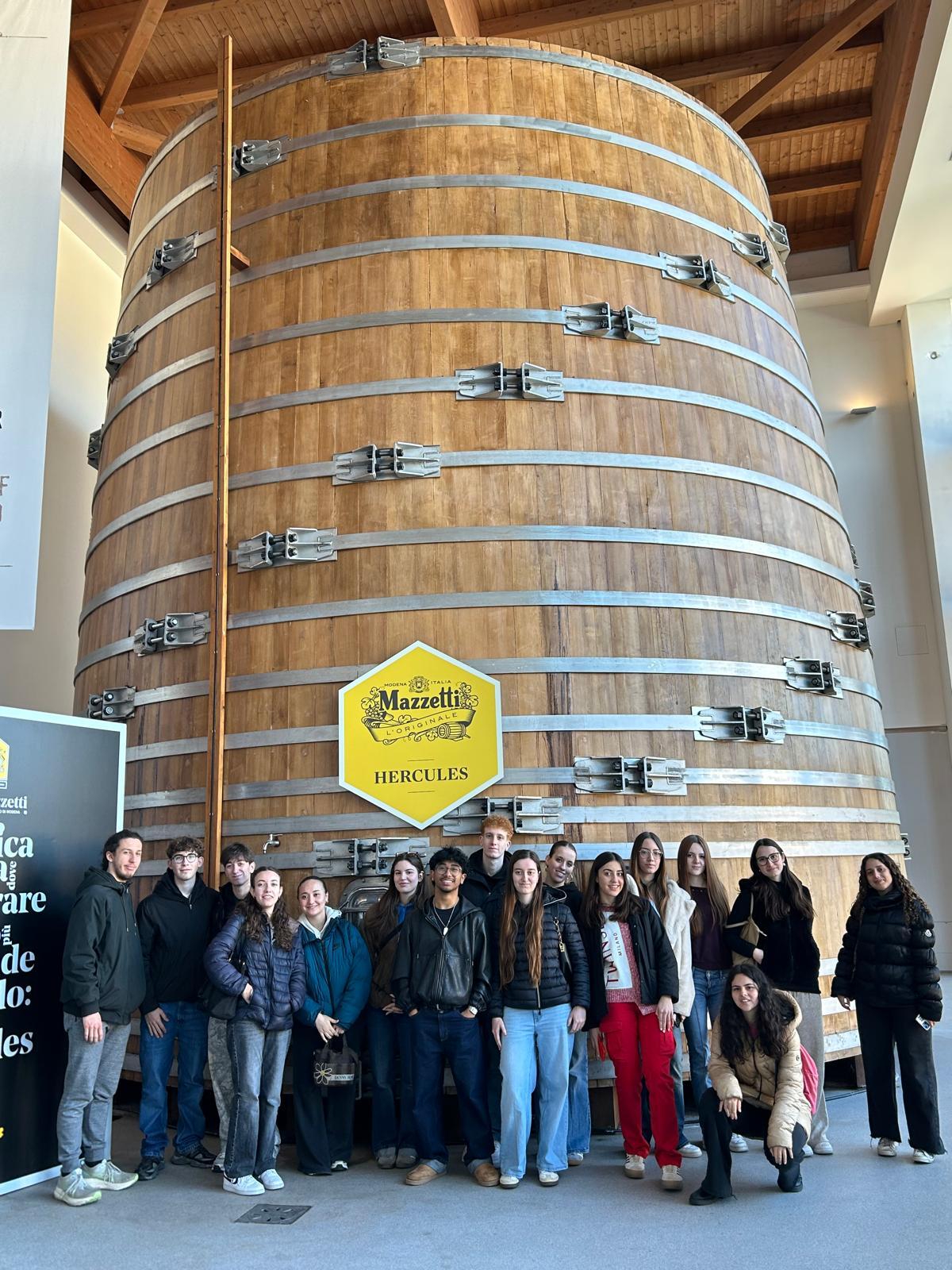 Le bottiglie di aceto balsamico: «Etichette, controlli e sensibilità»