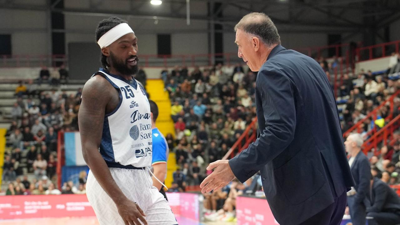 <strong>Rashawn Thomas</strong> e il coach <strong>Veljko Mrsic</strong>