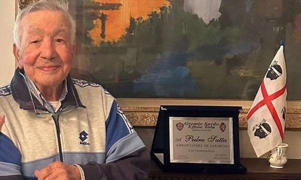 Pedru Satta, l’Ambasciatore sardo ultracentenario che regala gli aquiloni della libertà
