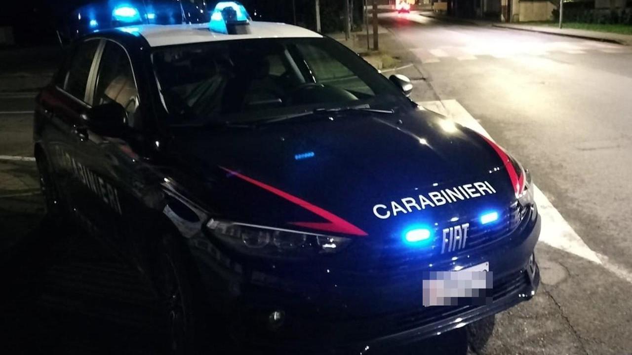 Montopoli, picchia la compagna e la minaccia con un coltello di 30 centimetri: arrestato 53enne